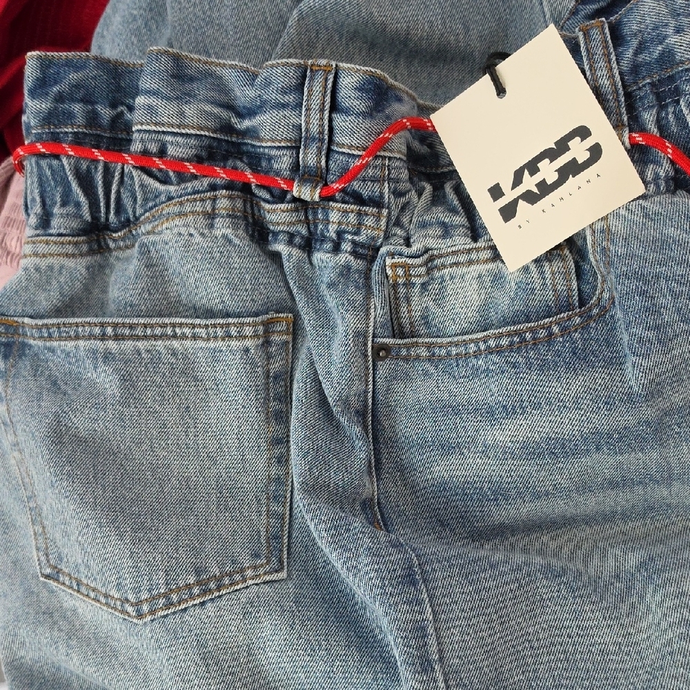 KBB High-Rise Paperbag Light Wash Wide-Leg Jeans - Light Blue - Picture 5 of 5
